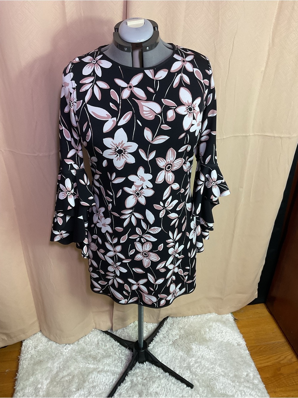 Nicole Miller New York Reversible Dress - Picture 5 of 16